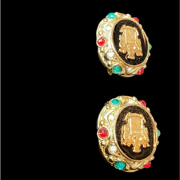 GUCCI 1980 Crested Gripoix Clip Earrings (t47) - Picture 7 of 11